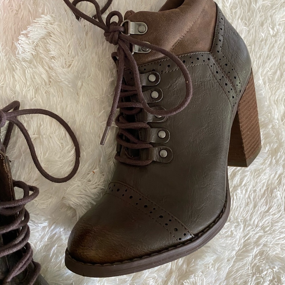 Not Rated Brown Heeled Boots - Picture 3 of 10